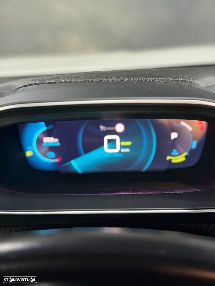 Peugeot e-2008 50 kWh Allure Pack - 25
