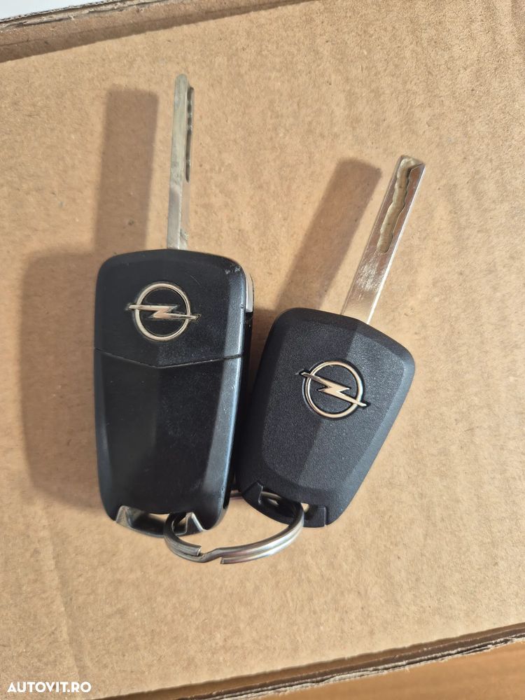 Opel Astra - 11