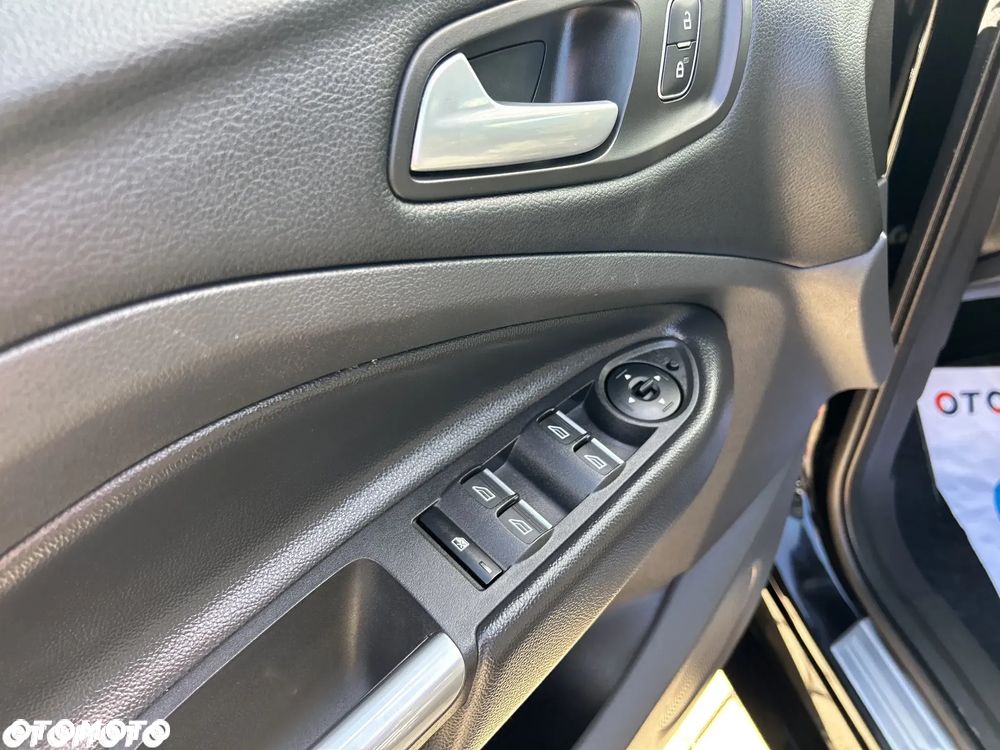 Ford Kuga 1.5 EcoBoost 4x4 ST-Line - 24