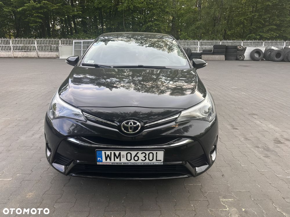 Toyota Avensis 2.0 D-4D Selection - 4