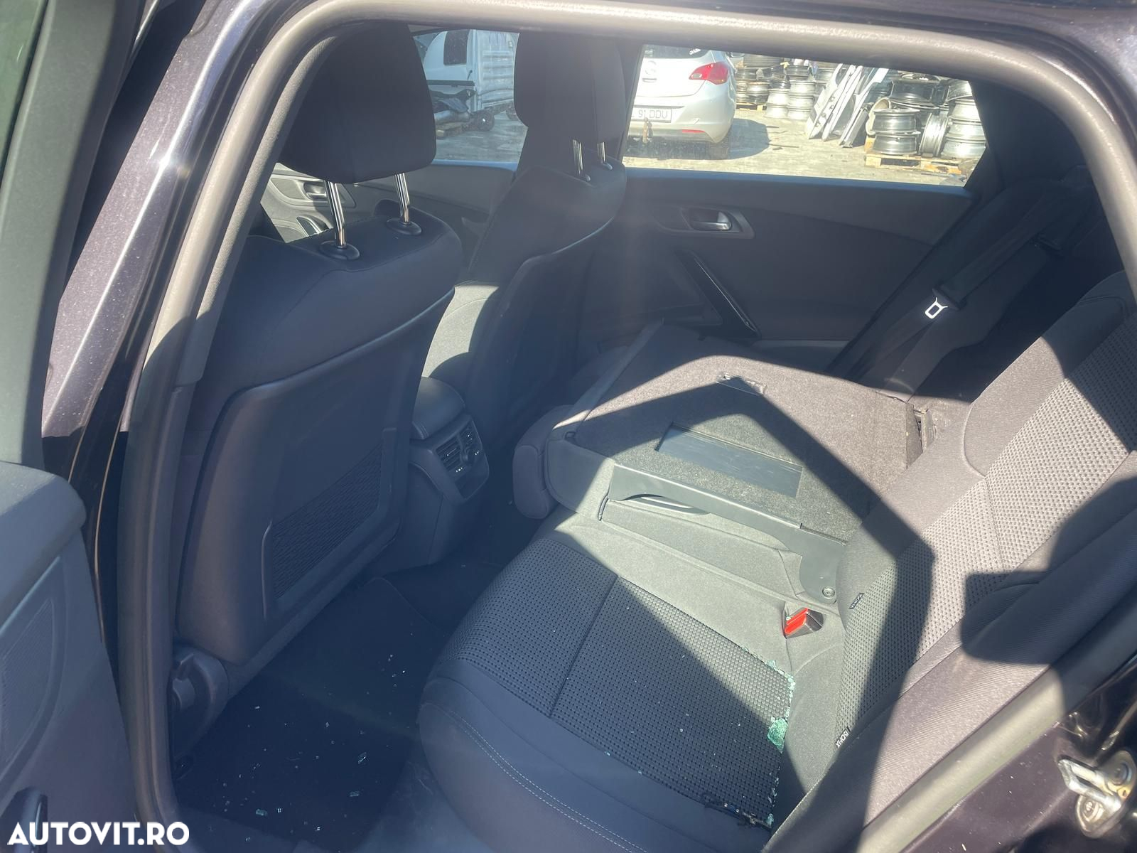Geam stanga spate Peugeot 508 1 [2010 - 2014] 1.6 hdi 9h05 - 6