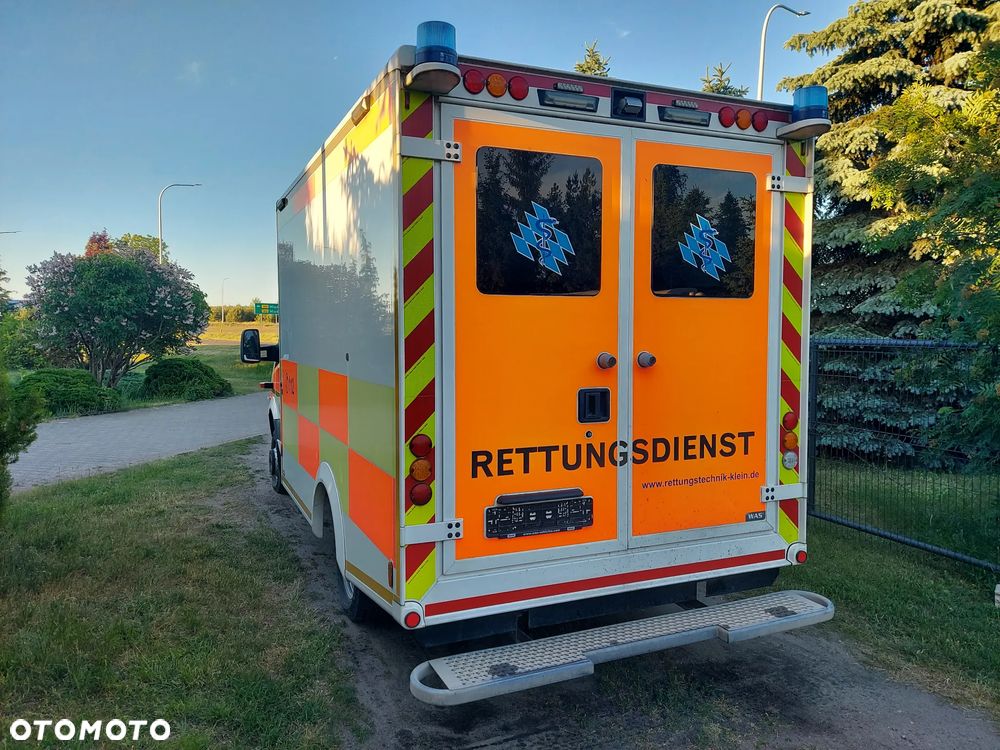 Mercedes-Benz Sprinter 519 - 4