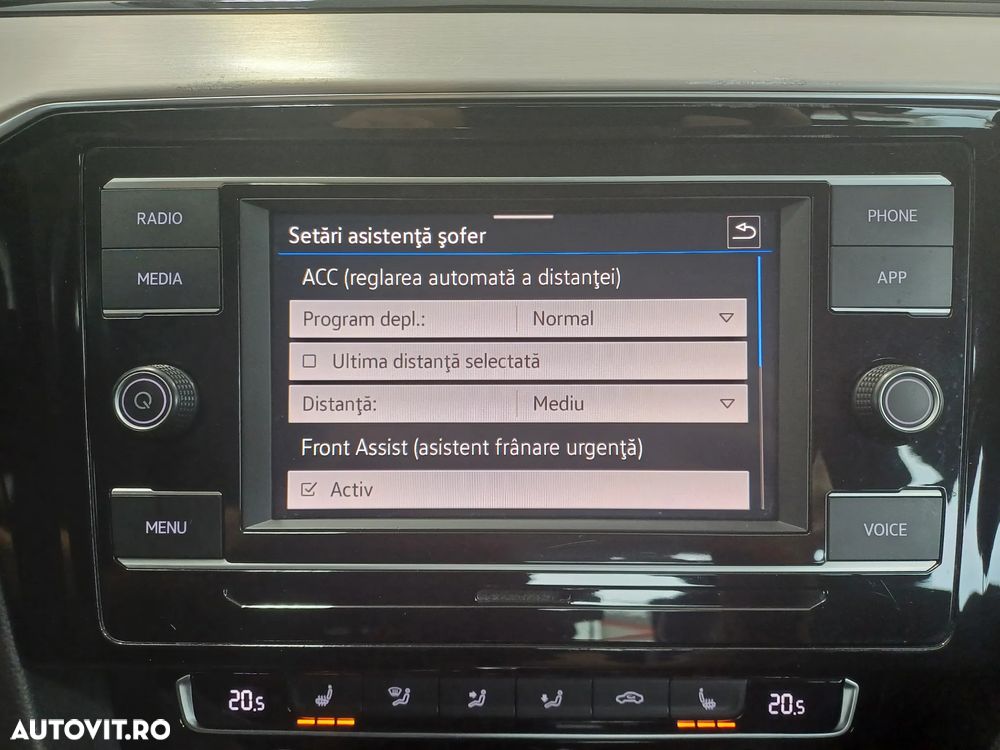 Volkswagen Passat 2.0 TDI DSG Highline - 19