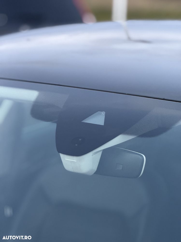 Volkswagen Passat 2.0 TDI DSG Highline - 18