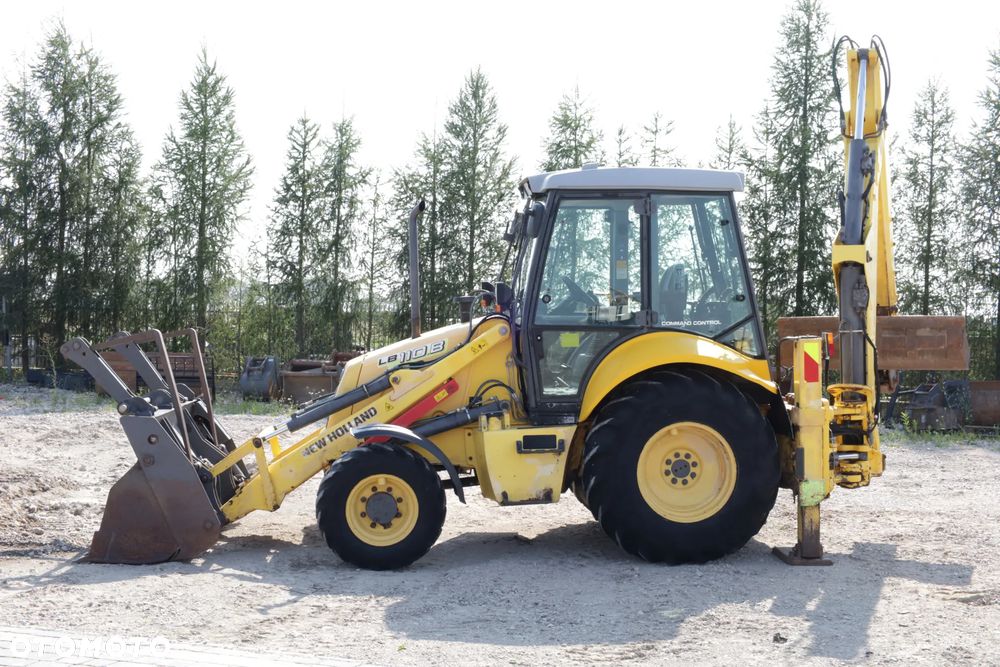 New Holland LB110B - 4