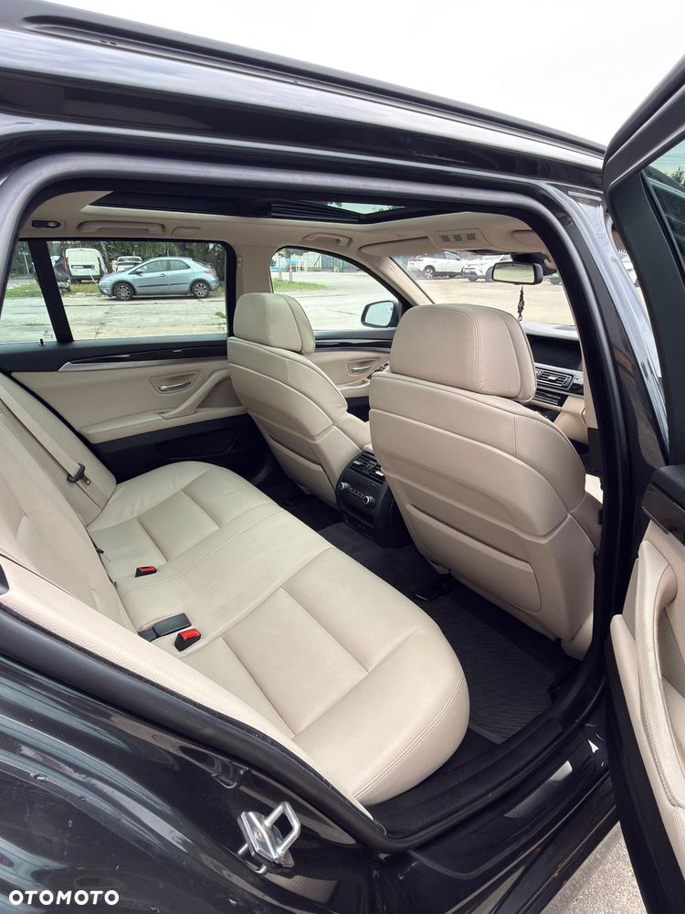 BMW Seria 5 - 12