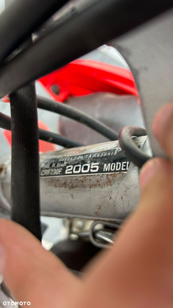 Honda CRF - 9