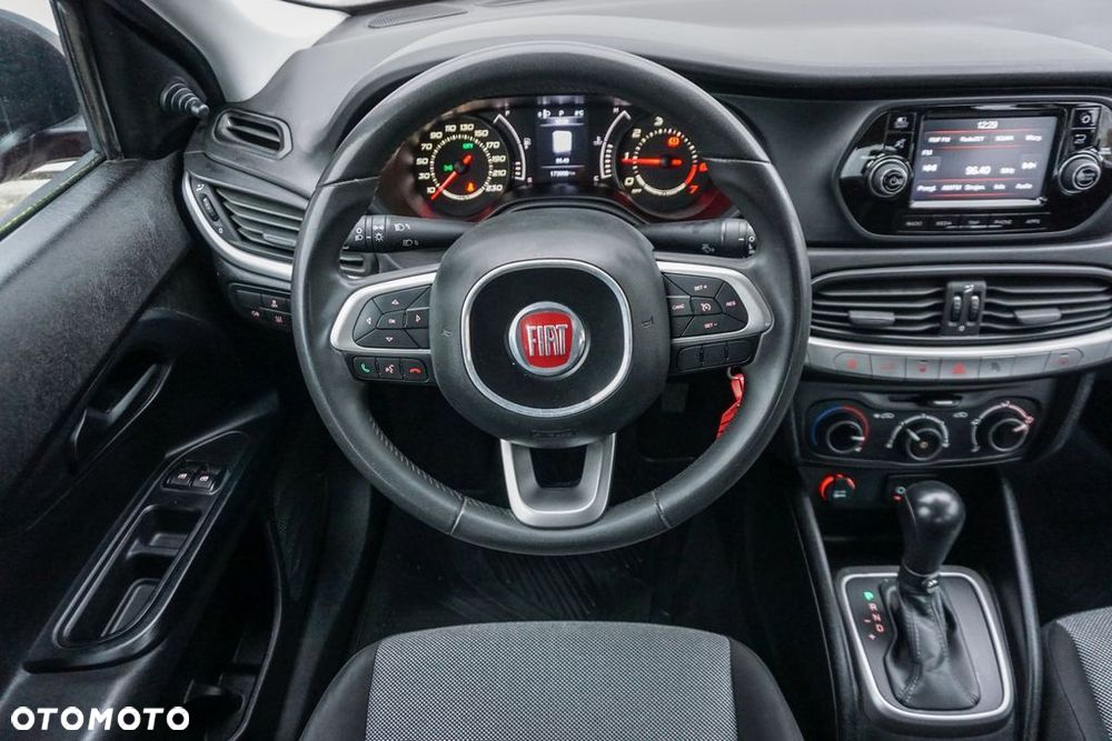 Fiat Tipo 1.6 E-Torq 16v Easy - 18