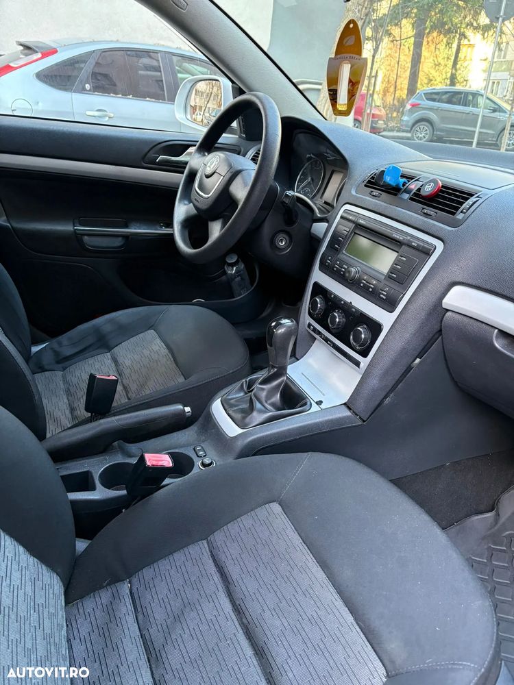 Skoda Octavia 1.6 TDI DPF Ambition - 20