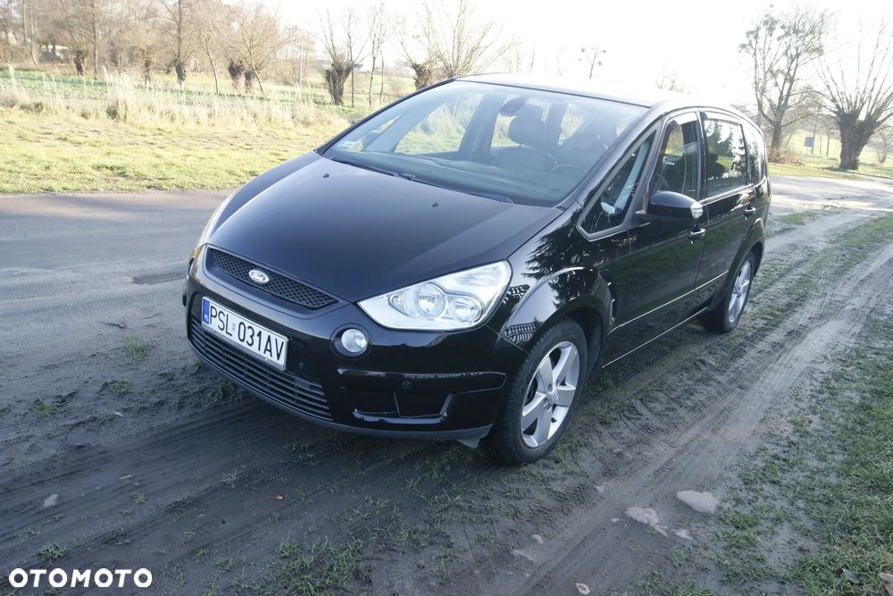 Ford S-Max 2.0 TDCi DPF Ambiente - 9
