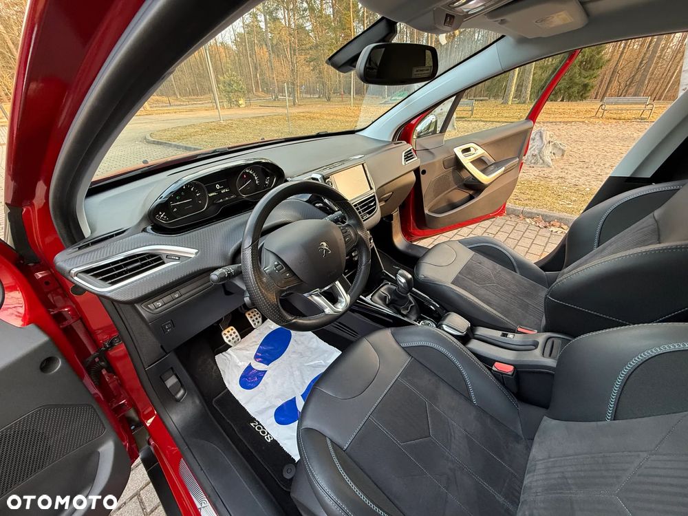 Peugeot 2008 PureTech 110 Stop&Start Crossway - 27