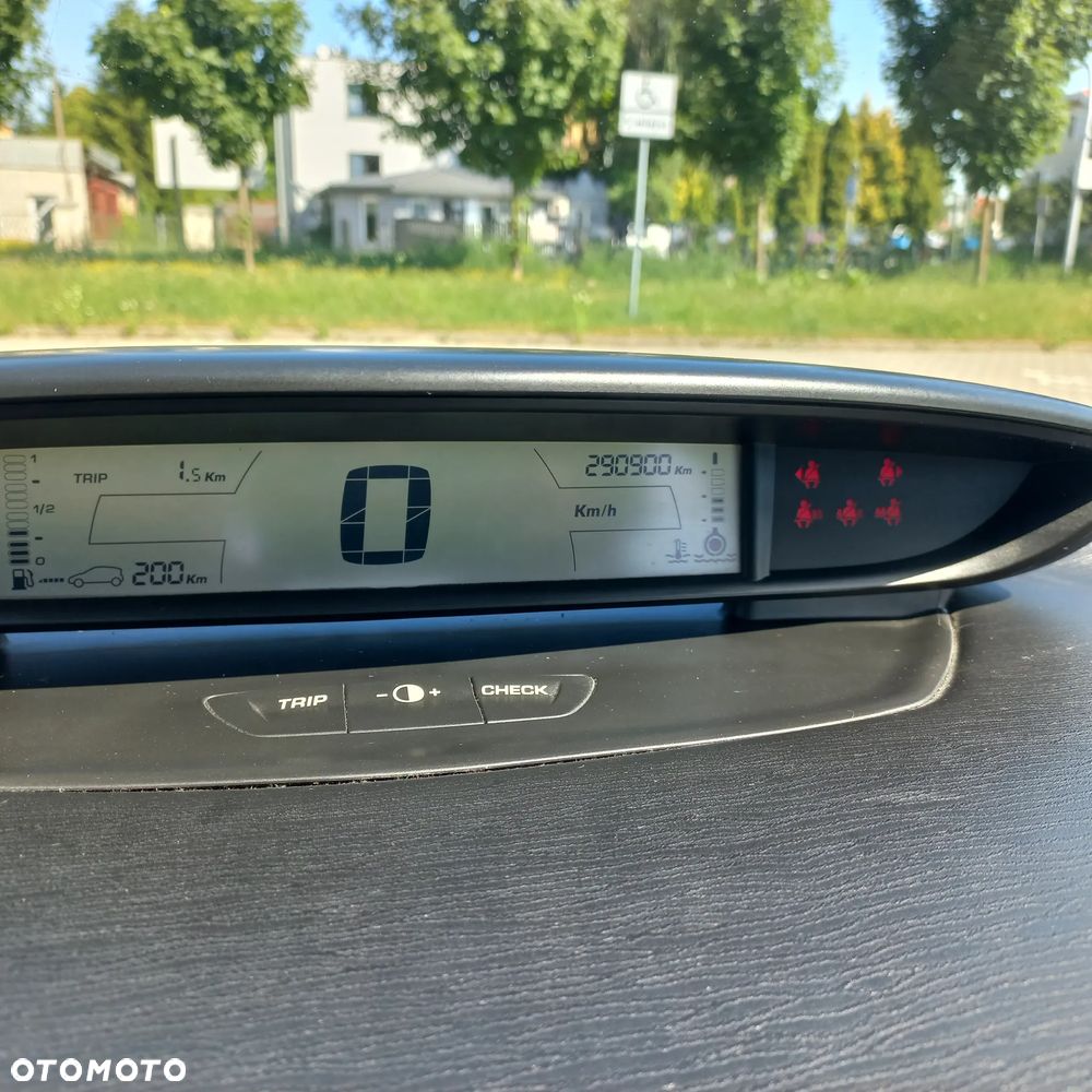 Citroën C4 1.6 16V Exclusive - 7