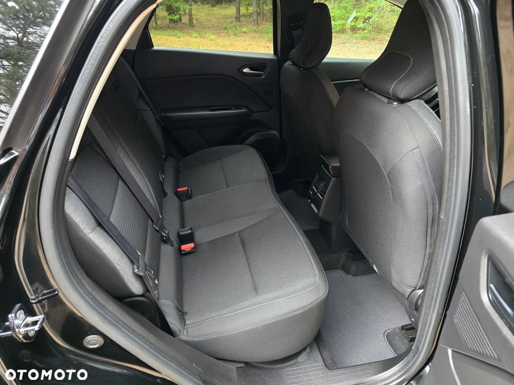 Renault Captur - 22