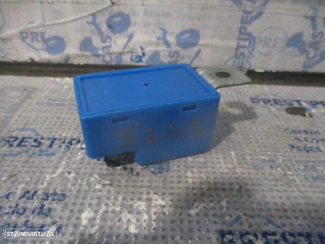 Centralina 0281015438 391032A716  940031H251   919501H510  919502H500  954001H042    919401H120  3951027010  957102E000  KIA CEED 1 SW 2009 1.6CRDI 115CV 5P CINZENTO BOSCH - 27