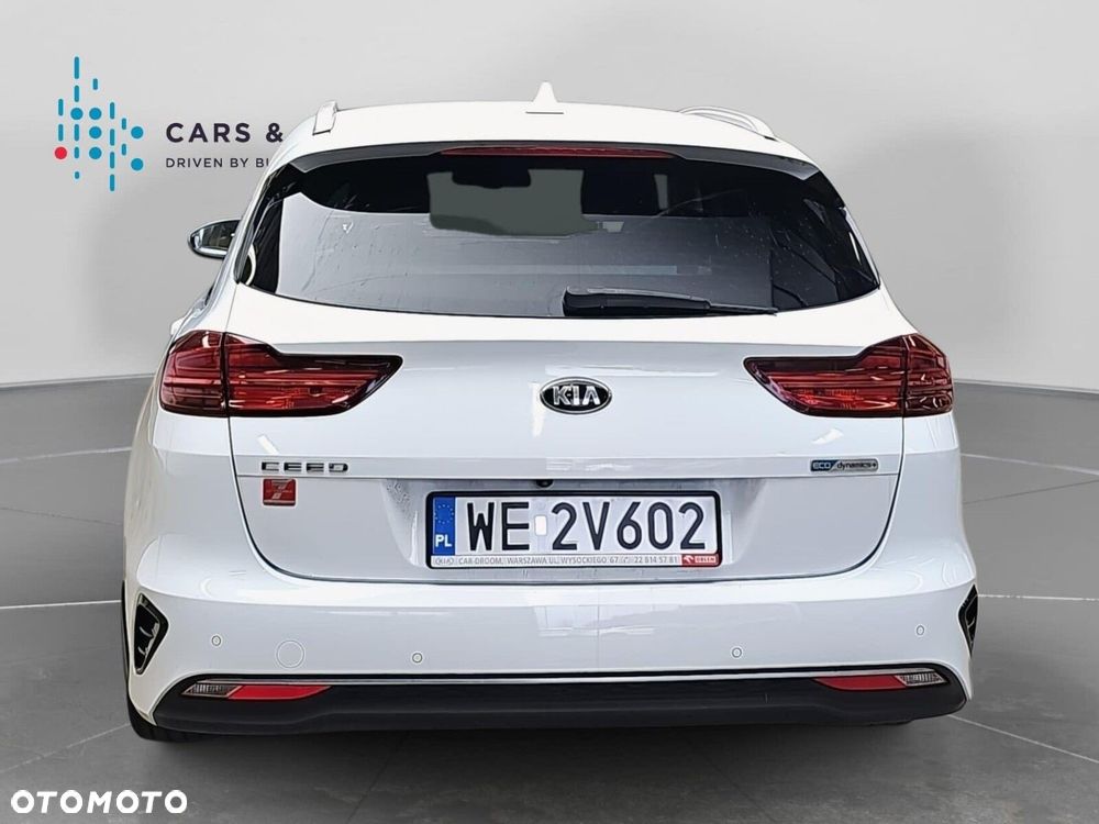 Kia Ceed 1.6 CRDi SCR L - 22