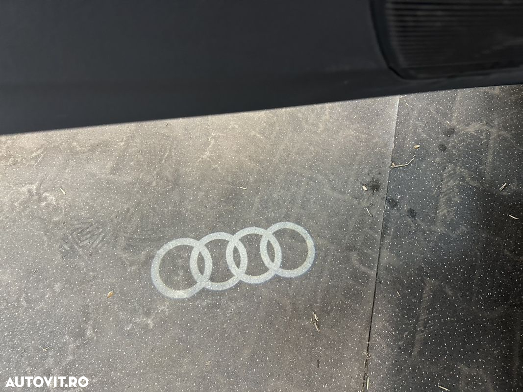 Audi Q8 3.0 55 TFSI e quattro Tiptronic - 25