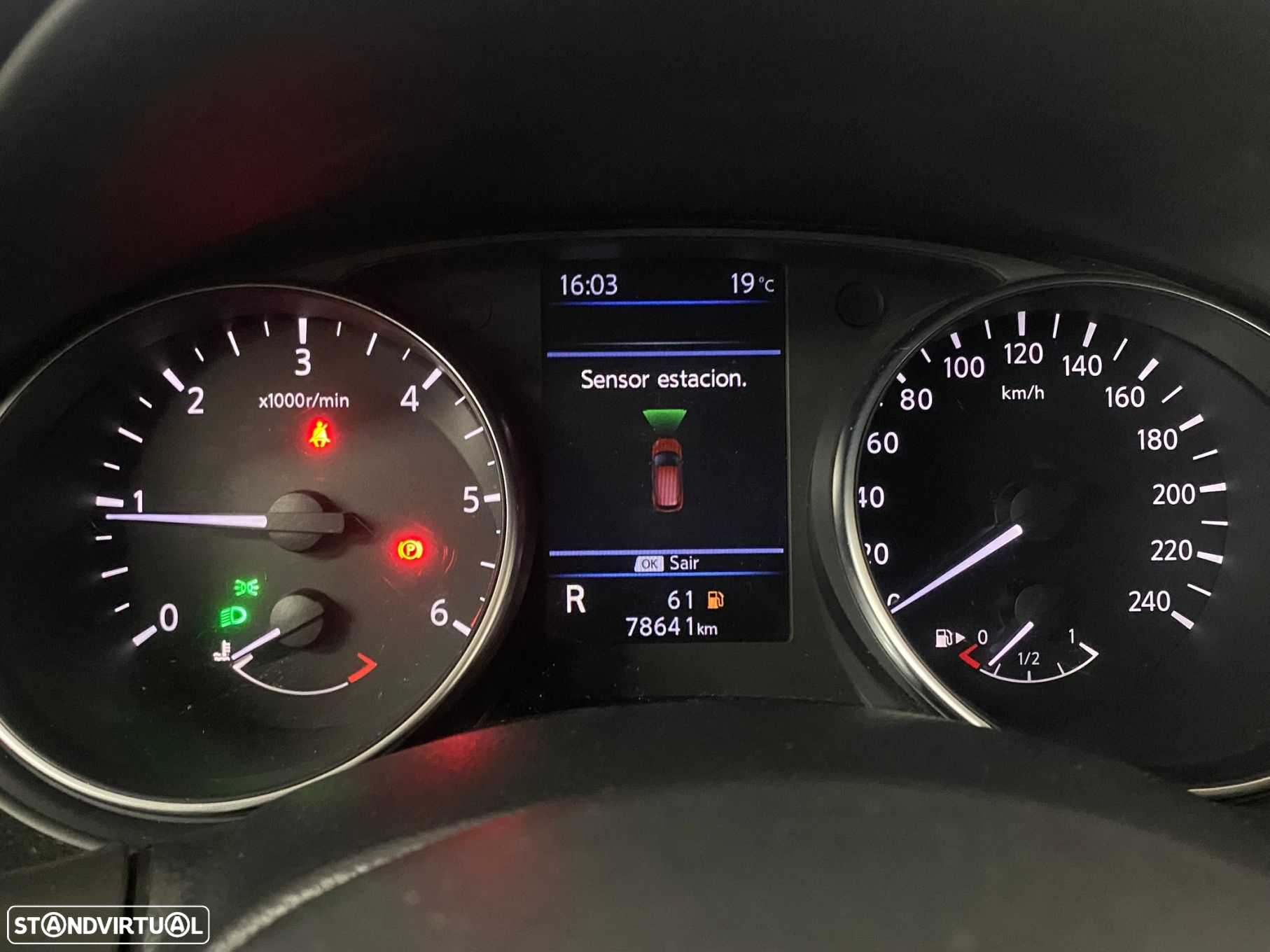 Nissan Qashqai 1.5 dCi N-Connecta DCT - 19