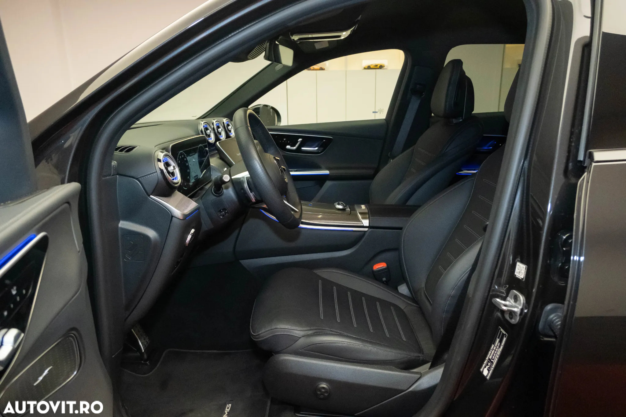 Mercedes-Benz GLC 300 de 4Matic 9G-TRONIC AMG Line Advanced - 12