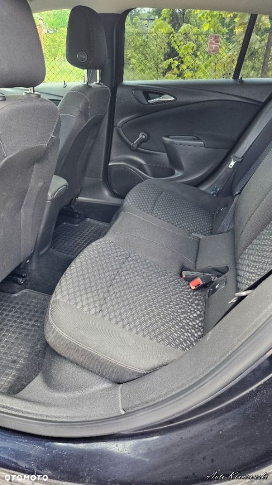Opel Astra - 16