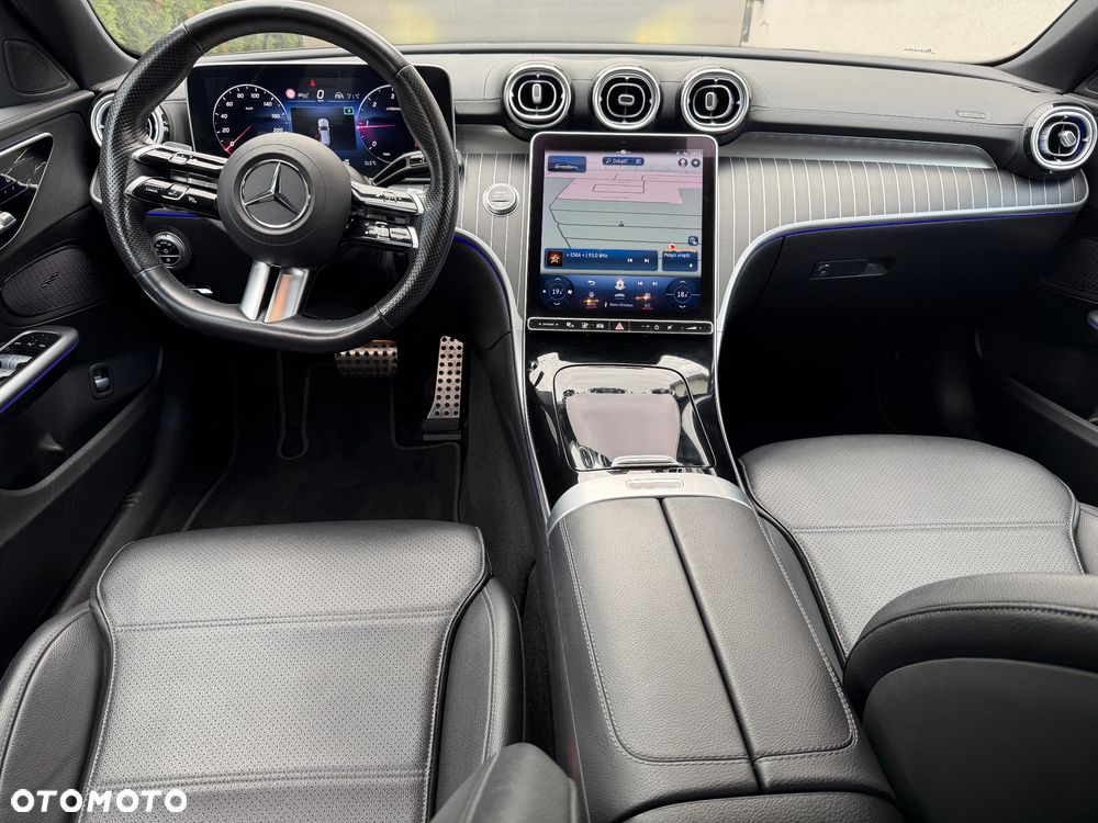 Mercedes-Benz Klasa C 220 d mHEV AMG - 8