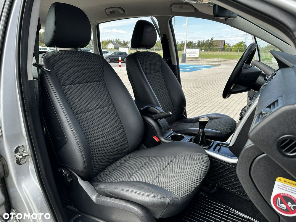 Mercedes-Benz Klasa B 180 BlueEffICIENCY - 16