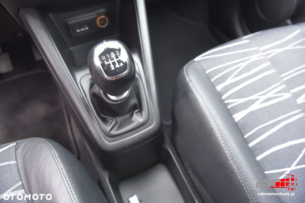 Kia Venga - 29