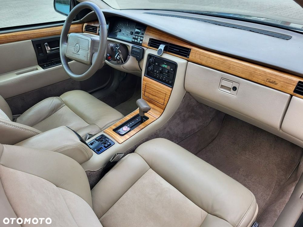 Cadillac Seville - 20