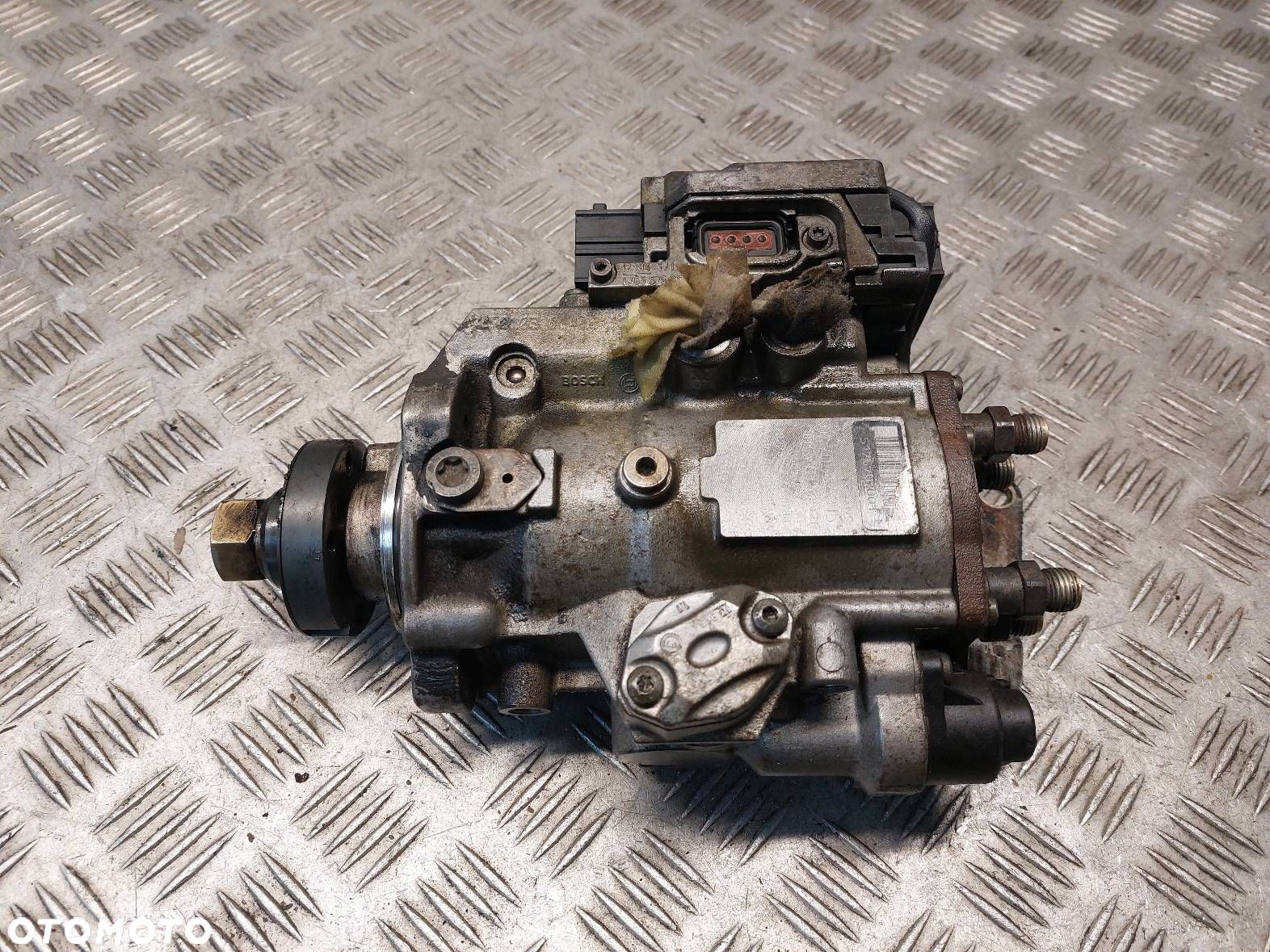 POMPA WTRYSKOWA OPEL VECTRA C 2.2 DTI 55351757 1465575011 - 1