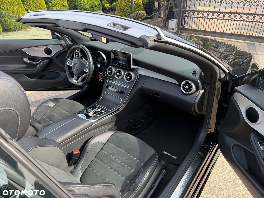 Mercedes-Benz Klasa C 200 9G-TRONIC AMG Line - 22