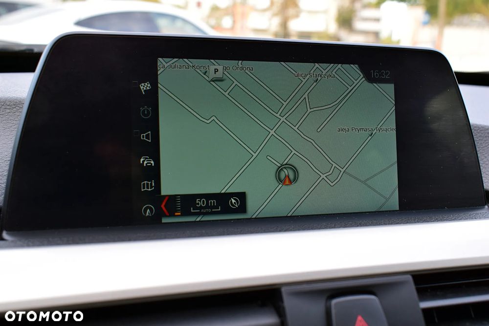 BMW Seria 3 320i Advantage sport - 10
