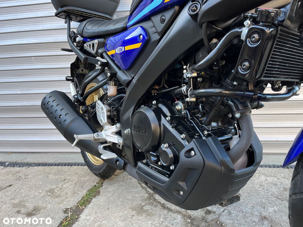 Yamaha XSR - 26