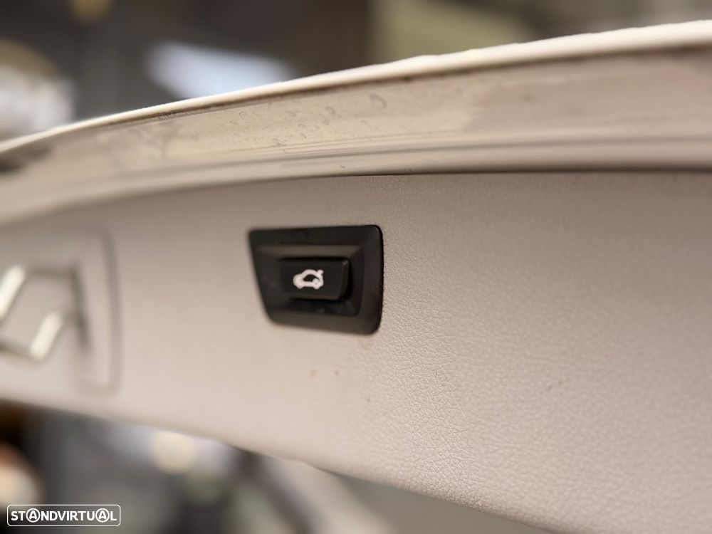 BMW 320 d Line Modern - 27