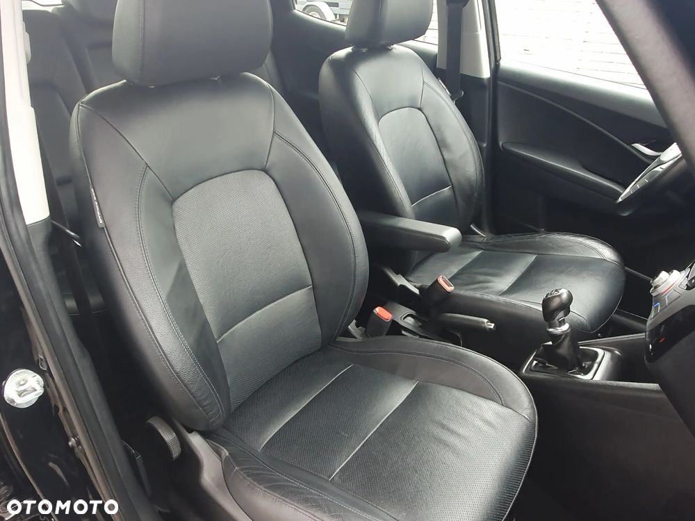 Hyundai ix20 - 33