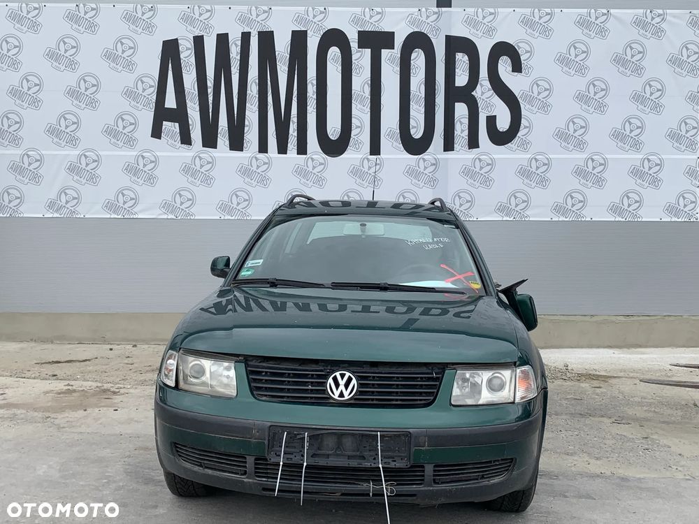 VOLKSWAGEN PASSAT 2000 *SAMOCHÓD NA CZĘŚCI* 1286 MASKA, LAMPA, DRZWI, LUSTERKO, ZDERZAK, GRILL, BŁOTNIK, KLAPA, BELKA, DESKA, FOTELE, KANAPA, ĆWIARTKA KIEROWNICA, TARCZE, ZACISKI, ZAWIESZENIE, KOMPLETNY PRZÓD, KOMPLETNY TYŁ, LICZNIK, ZEGARY, PRAWE LEWE PRZÓD TYŁ - 2