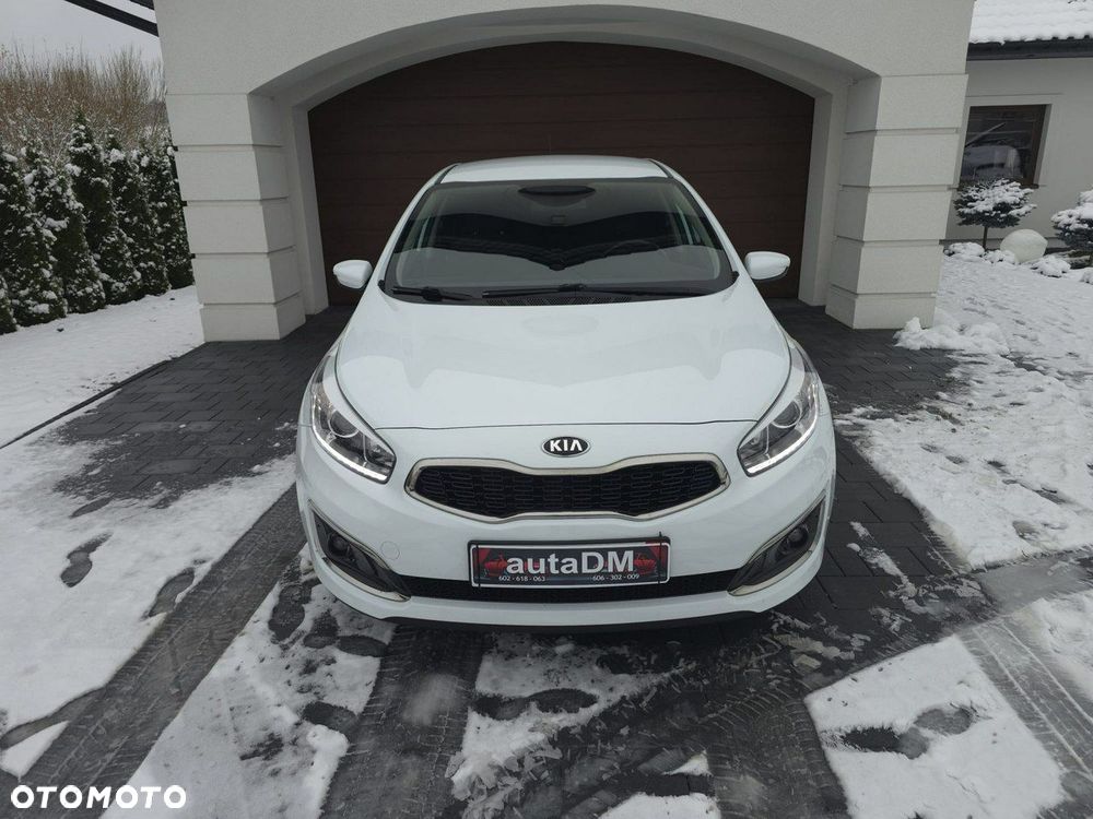 Kia Ceed - 6