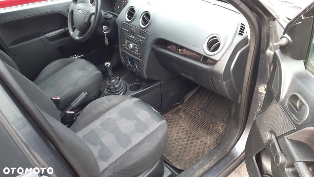 Ford Fusion 1.4 Amber X - 11