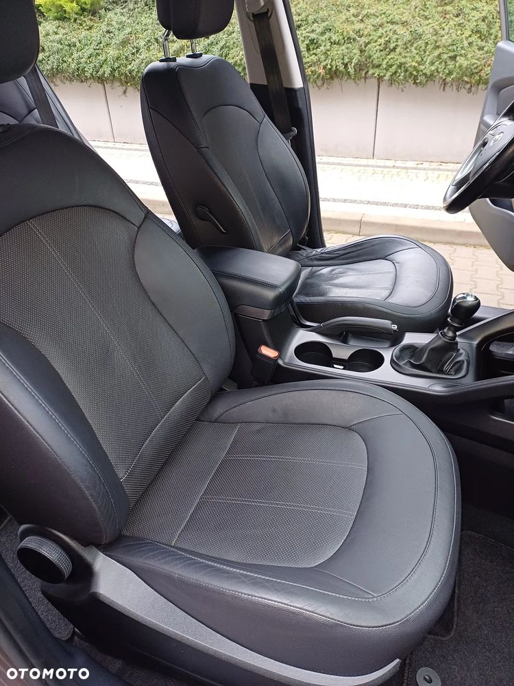 Hyundai ix35 2.0 CRDi 4WD Premium - 18