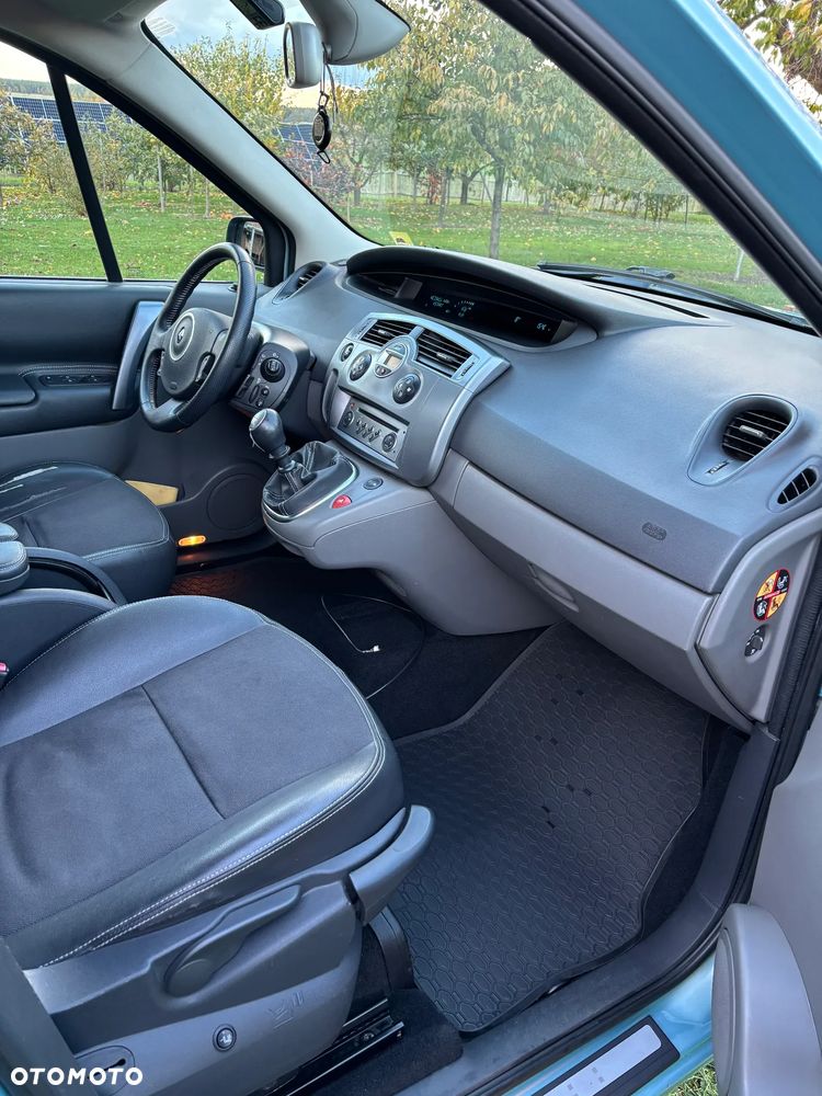 Renault Scenic - 9