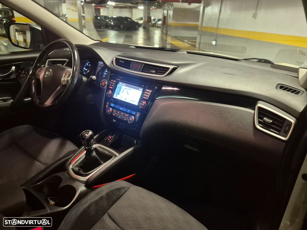 Nissan Qashqai 1.5 dCi 360 - 43