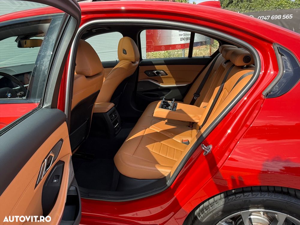 BMW Seria 3 320d Aut. Edition Luxury Line Purity - 26