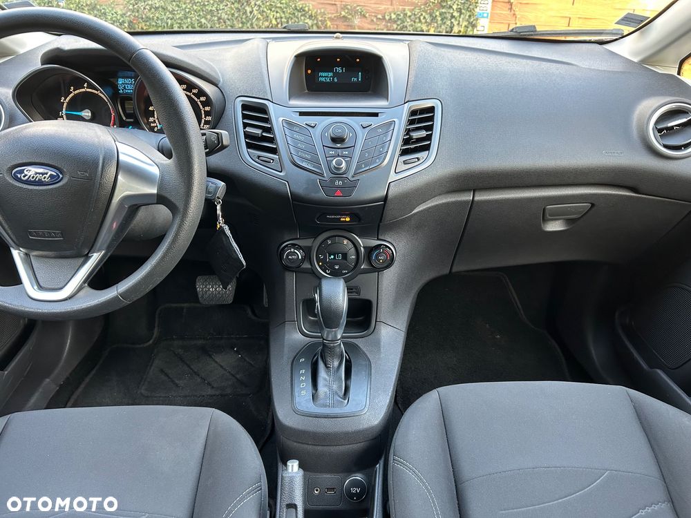Ford Fiesta - 27