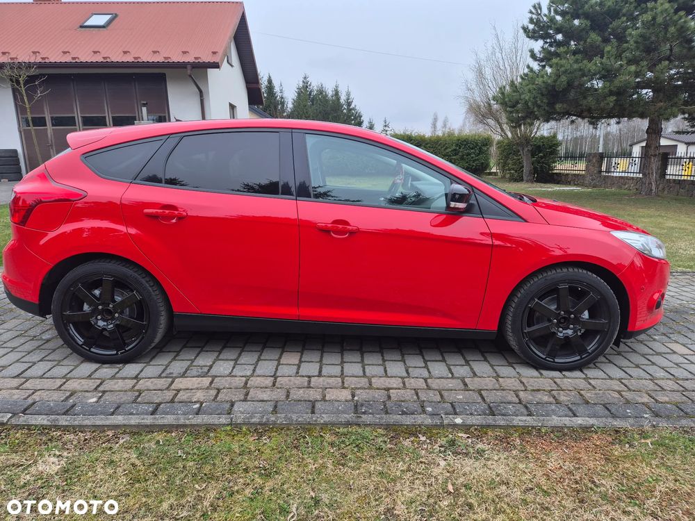 Ford Focus 1.6 TI-VCT Champions Edition - 4