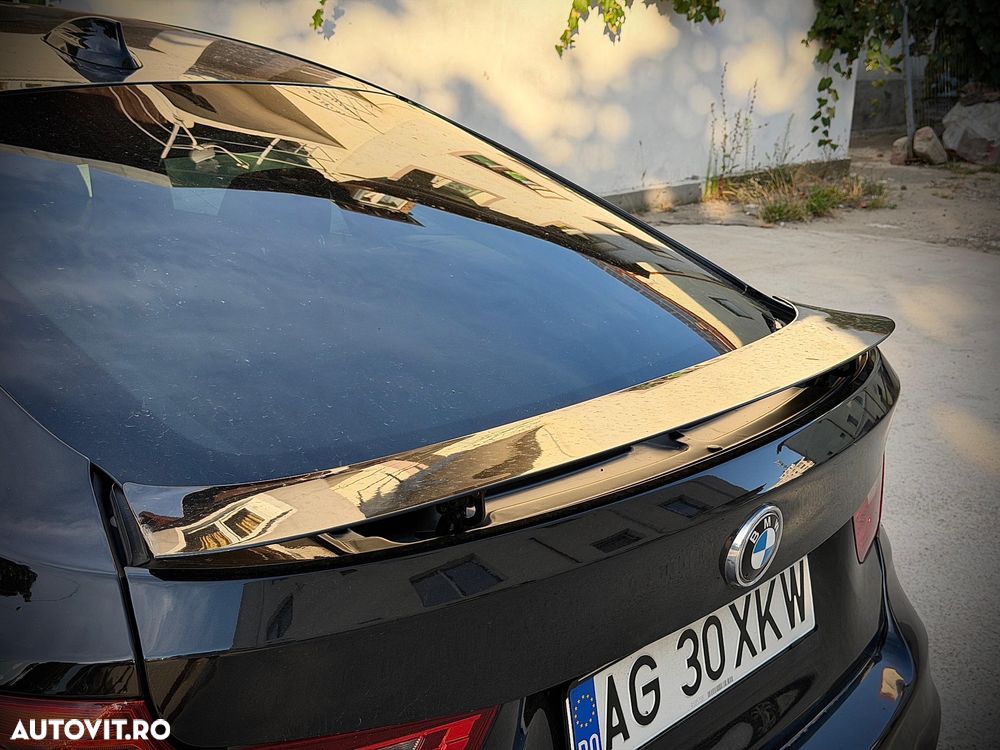 BMW Seria 3 320d Aut. M Sport - 6