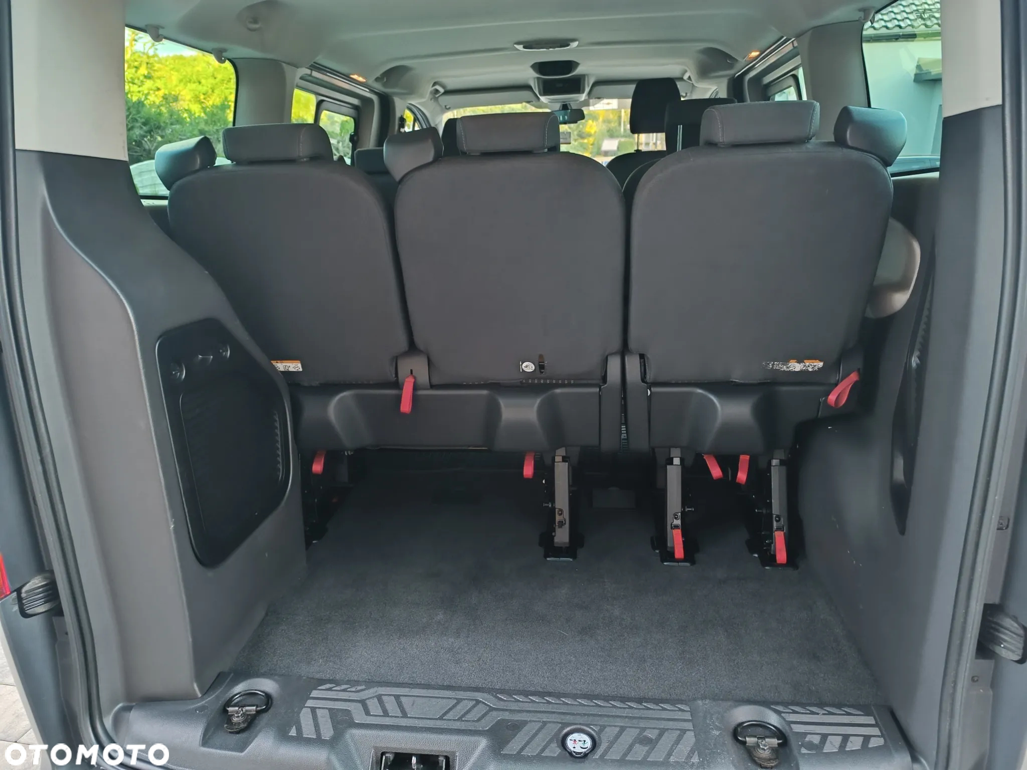 Ford Tourneo Custom 300 L1H1 VA Trend - 28
