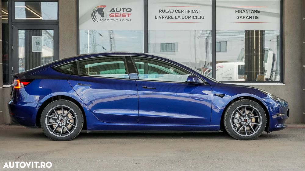Tesla Model 3 Langstreckenbatterie Allradantrieb Dual Motor - 8