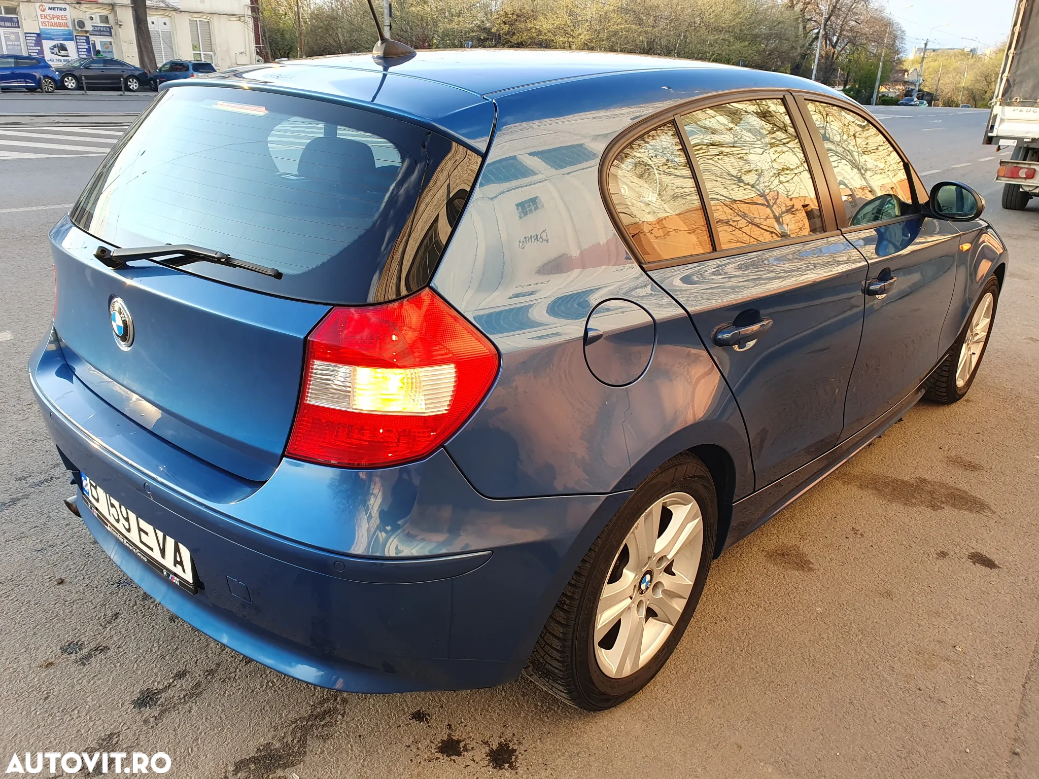 BMW Seria 1 120d DPF Aut. - 6