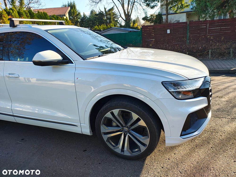 Audi Q8 - 6