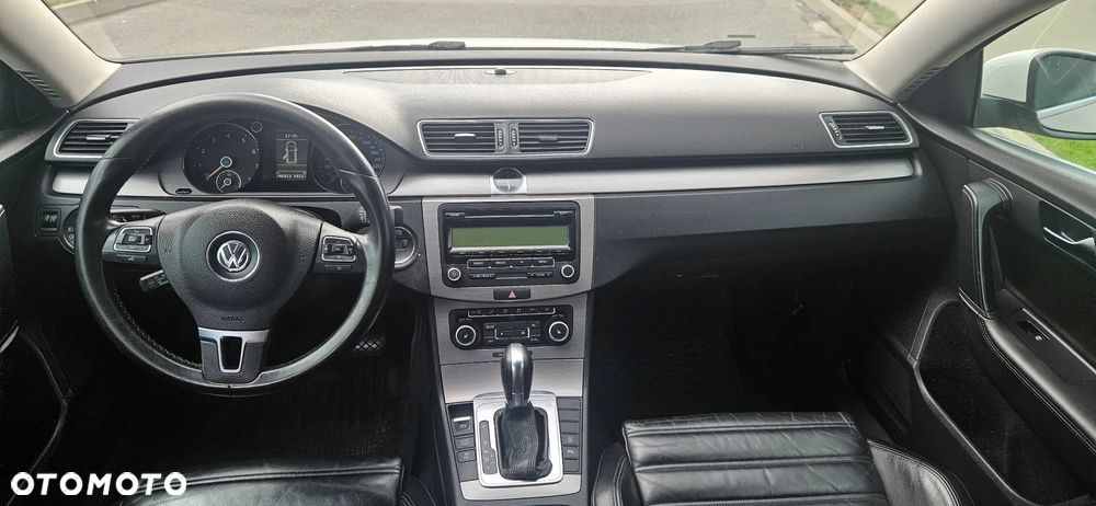 Volkswagen Passat 1.4 TSI BMT ACT Comfortline DSG - 8