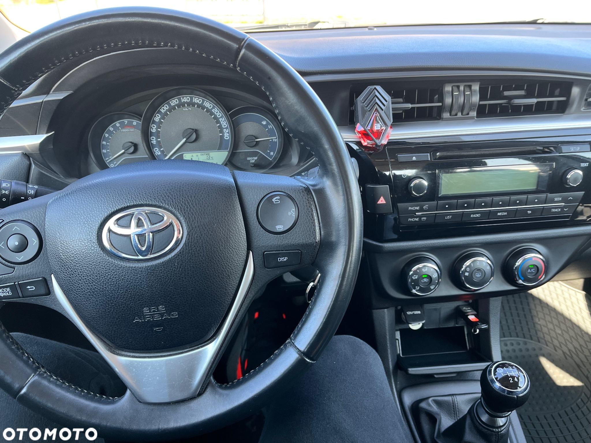 Toyota Corolla 1.6 Active - 8