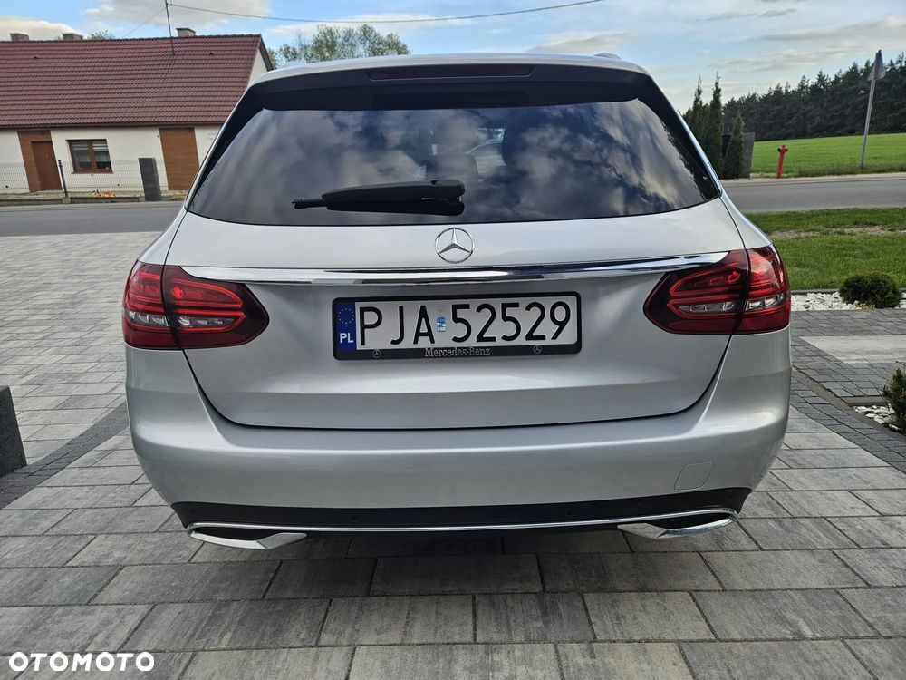 Mercedes-Benz Klasa C 220 d 4MATIC 9G-TRONIC - 14